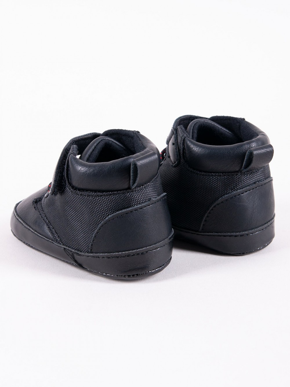 Kojenecké černé kotníčkové capáčky