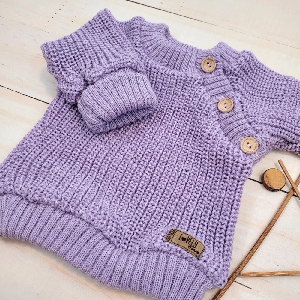 Kojenecký pletený svetřík Lovely lila 56/62
