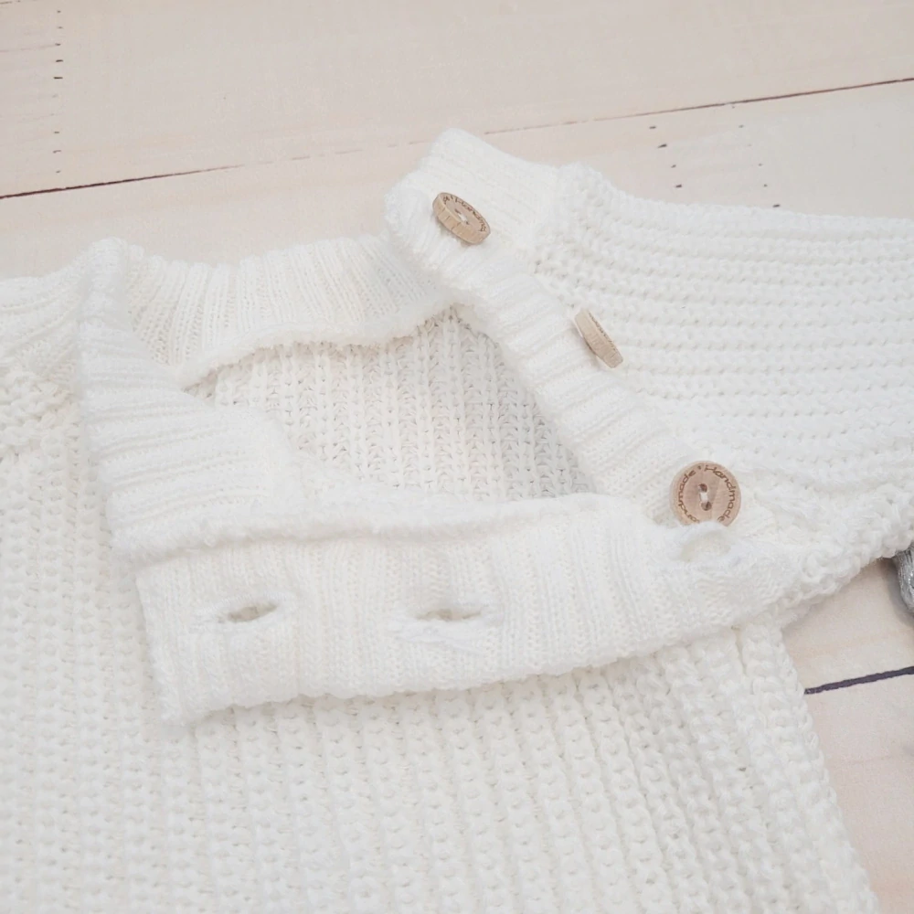Kojenecký pletený svetřík Lovely bílá 56/62