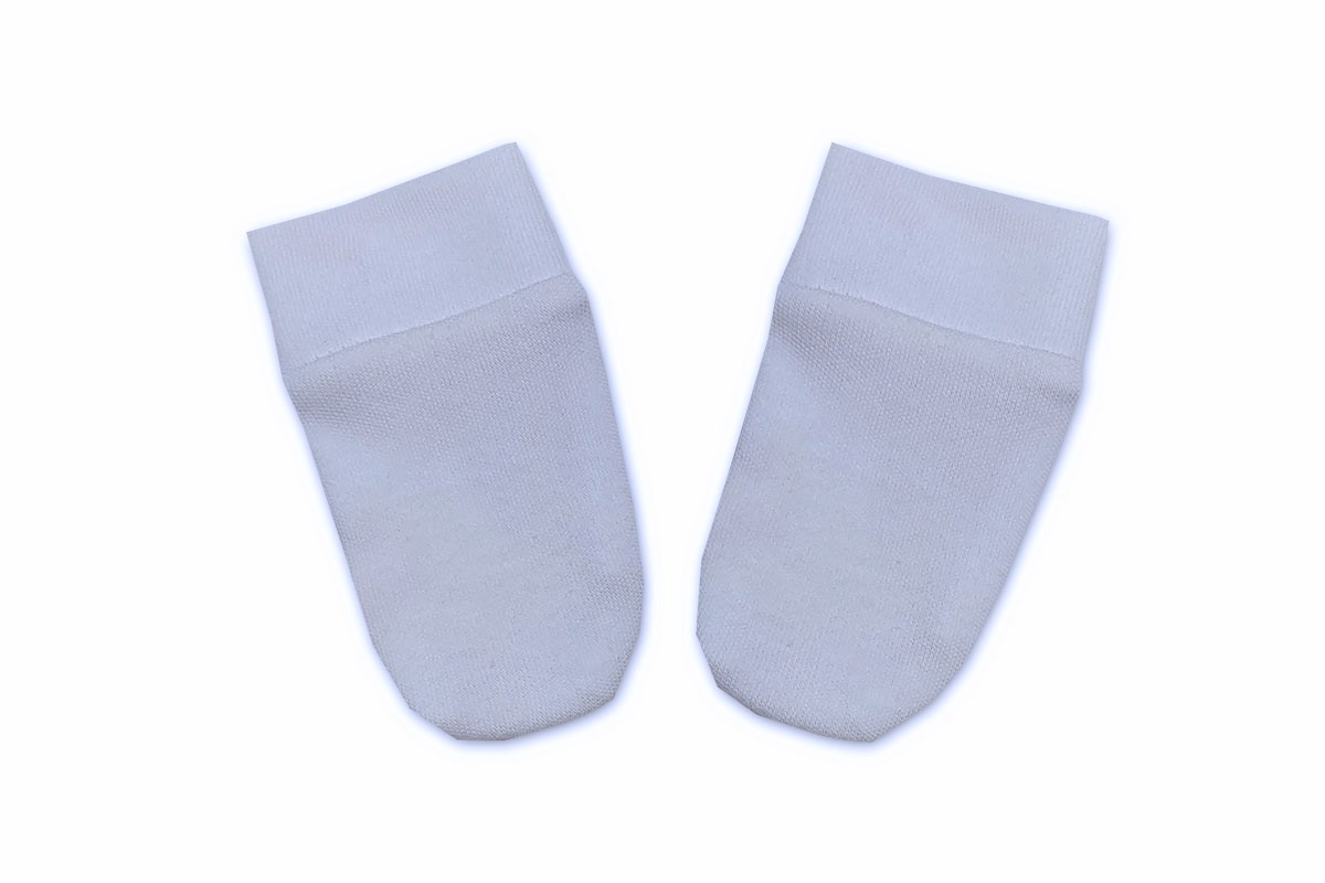 Kojenecká 5D souprava Bílý puntík 44