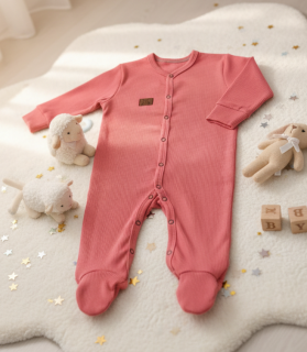 Kojenecký žebrovaný overal Brumlík - korálová 56