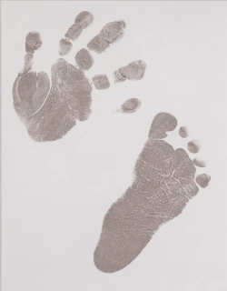 Kouzelný otisk ručičky a nožičky miminka