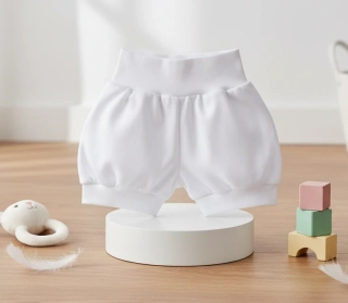 Kojenecké bavlněné kraťasy - bílá 56