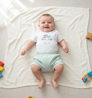 Kojenecké mušelínové kraťasy mint 62