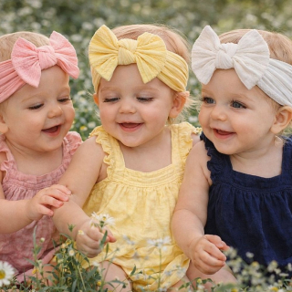 Sada 3 čelenek s mašlí Nursery Time – copánkový vzor